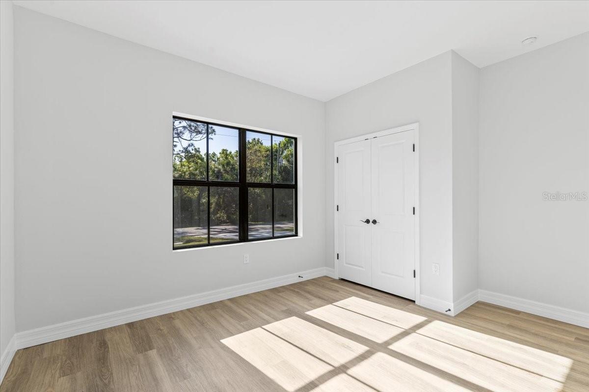 4313 APPLETON TERRACE