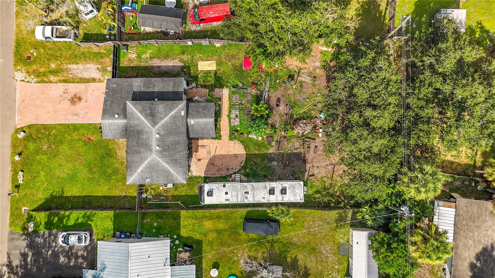 PALMETTO COUNTRY CLUB ESTATES FIRST UNIT - Residential