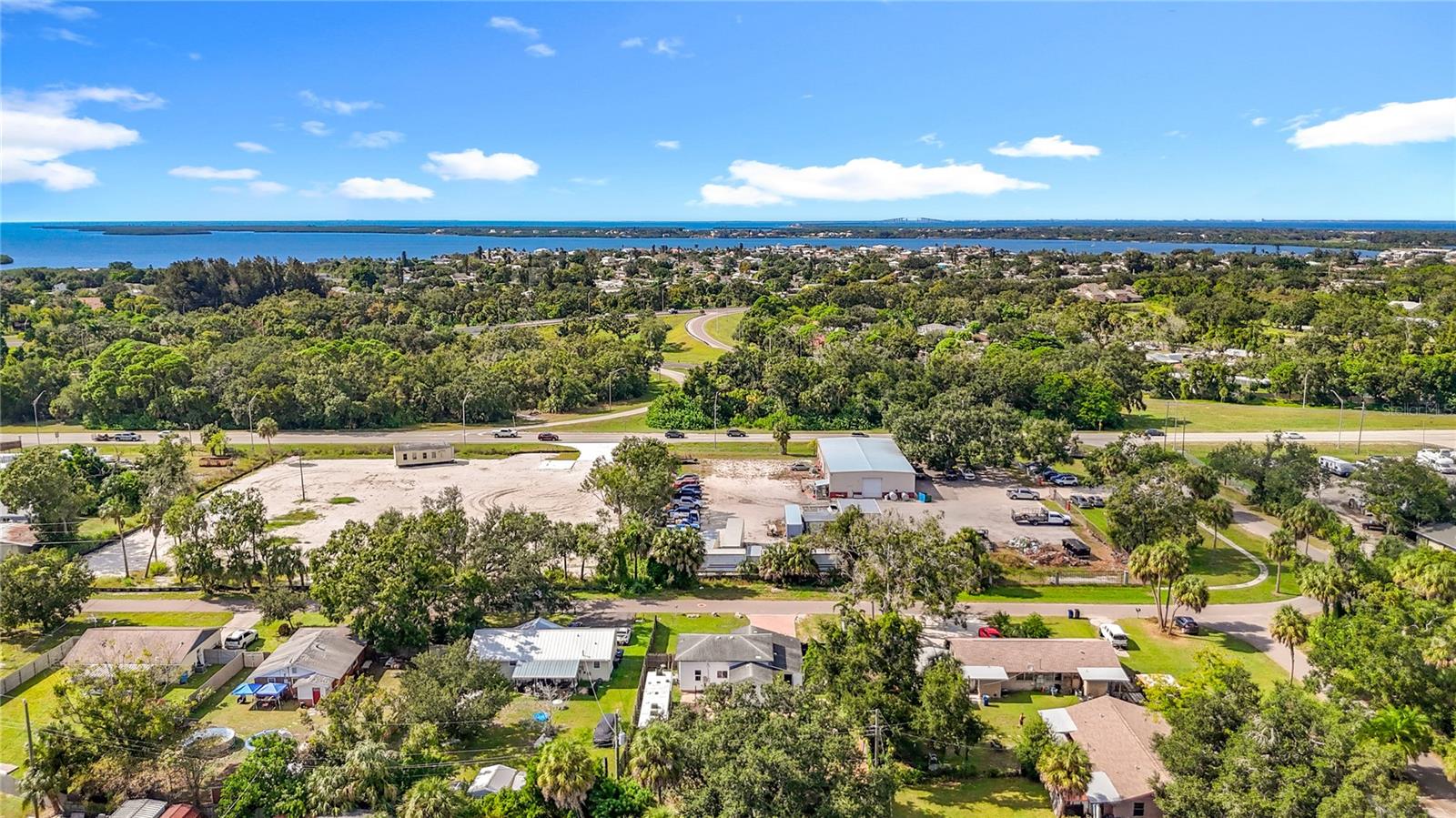 PALMETTO COUNTRY CLUB ESTATES FIRST UNIT - Residential