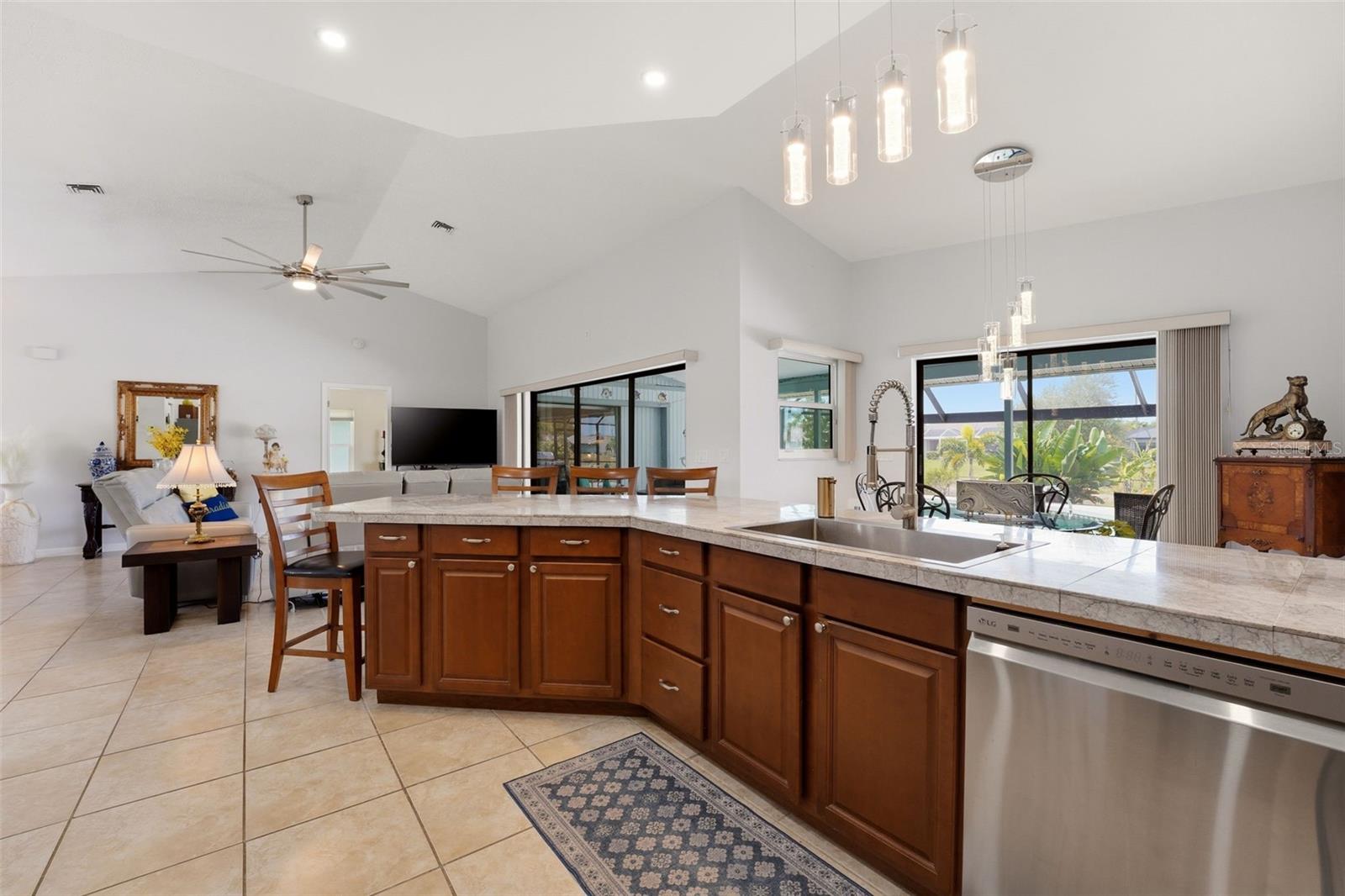 ROTONDA WEST PEBBLE BEACH - Residential