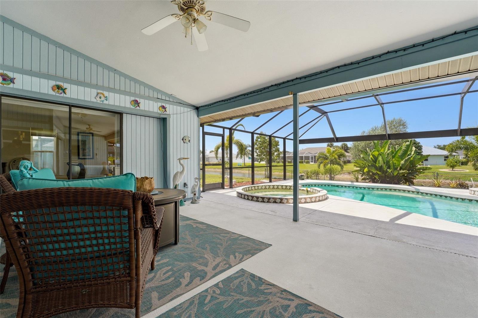 ROTONDA WEST PEBBLE BEACH - Residential