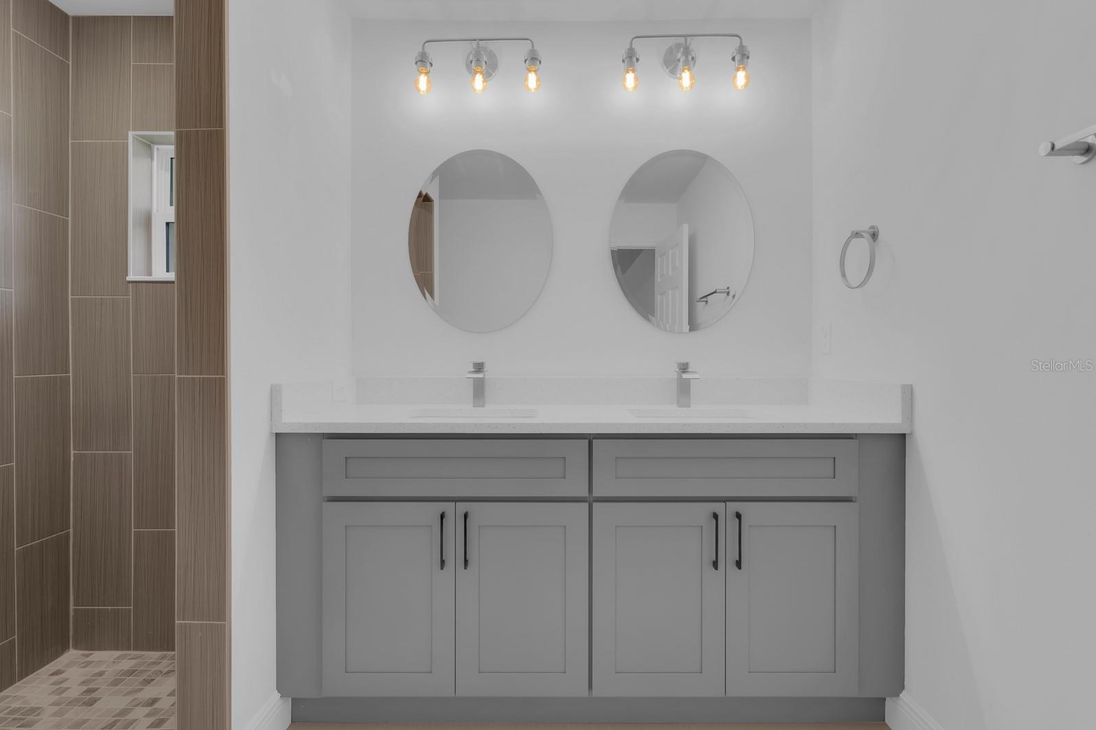 INVERNESS HIGHLANDS SOUTH - Residential