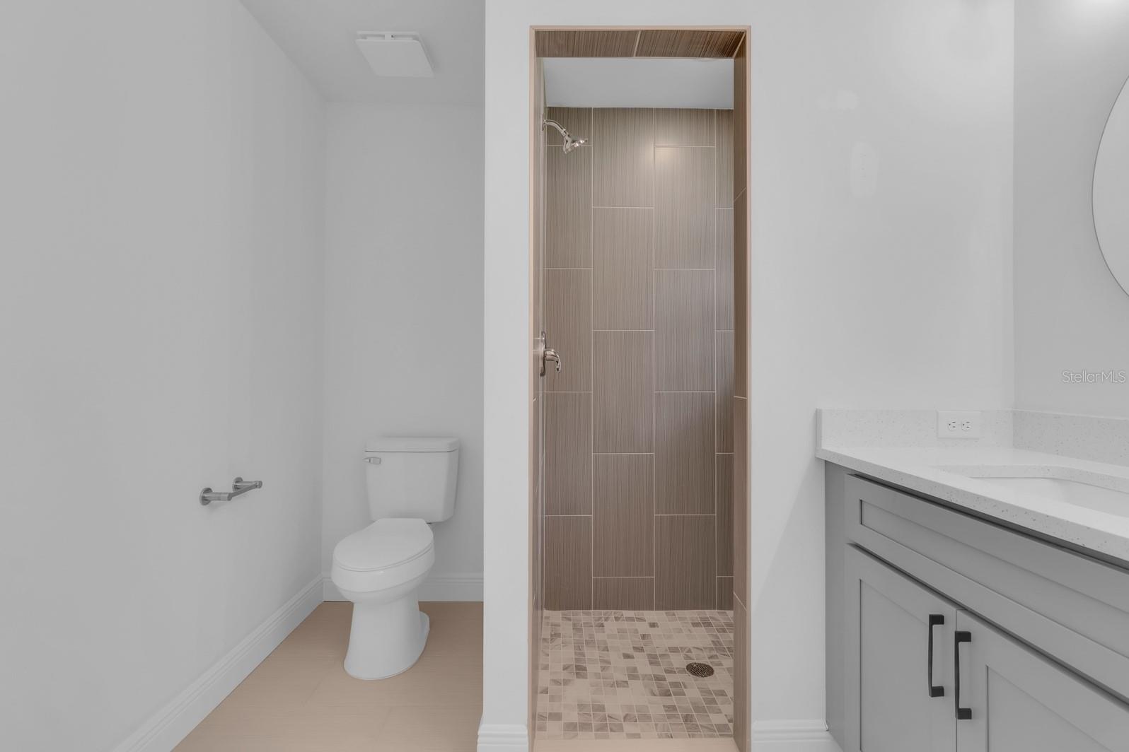 INVERNESS HIGHLANDS SOUTH - Residential