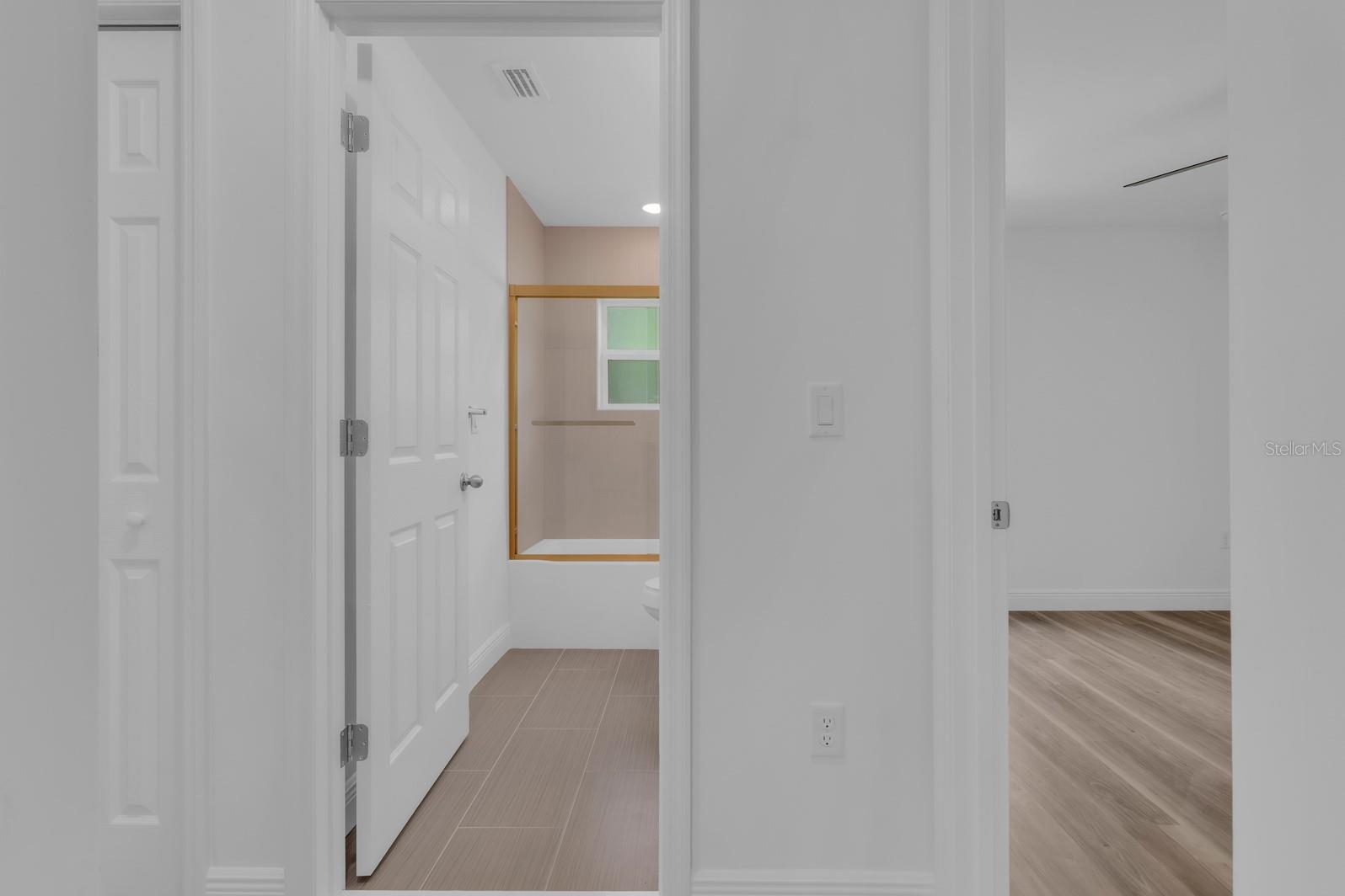 INVERNESS HIGHLANDS SOUTH - Residential