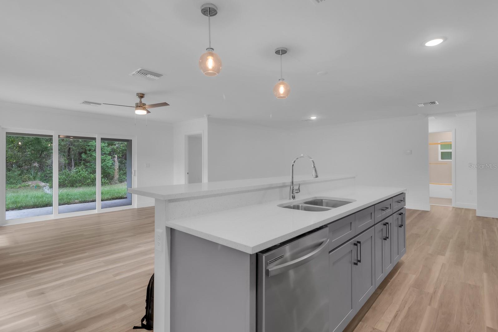 INVERNESS HIGHLANDS SOUTH - Residential