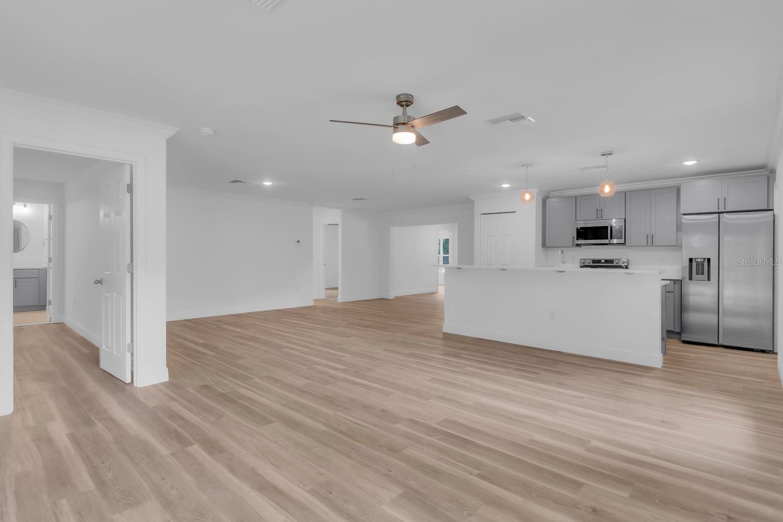 INVERNESS HIGHLANDS SOUTH - Residential