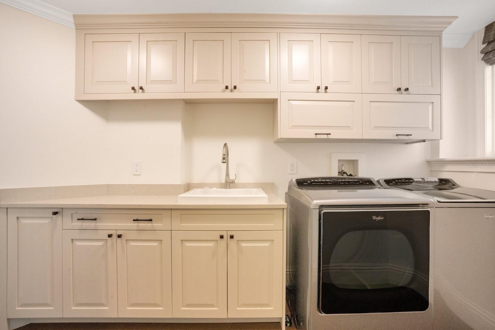 RESIDENCES - Residential