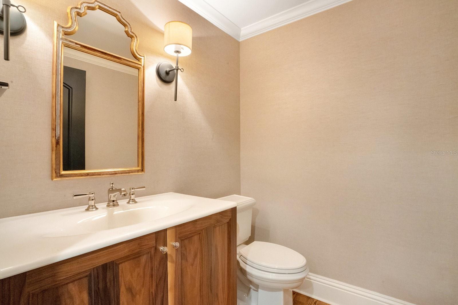 RESIDENCES - Residential