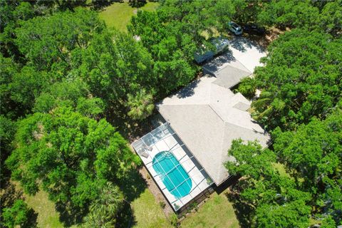 A home in WIMAUMA