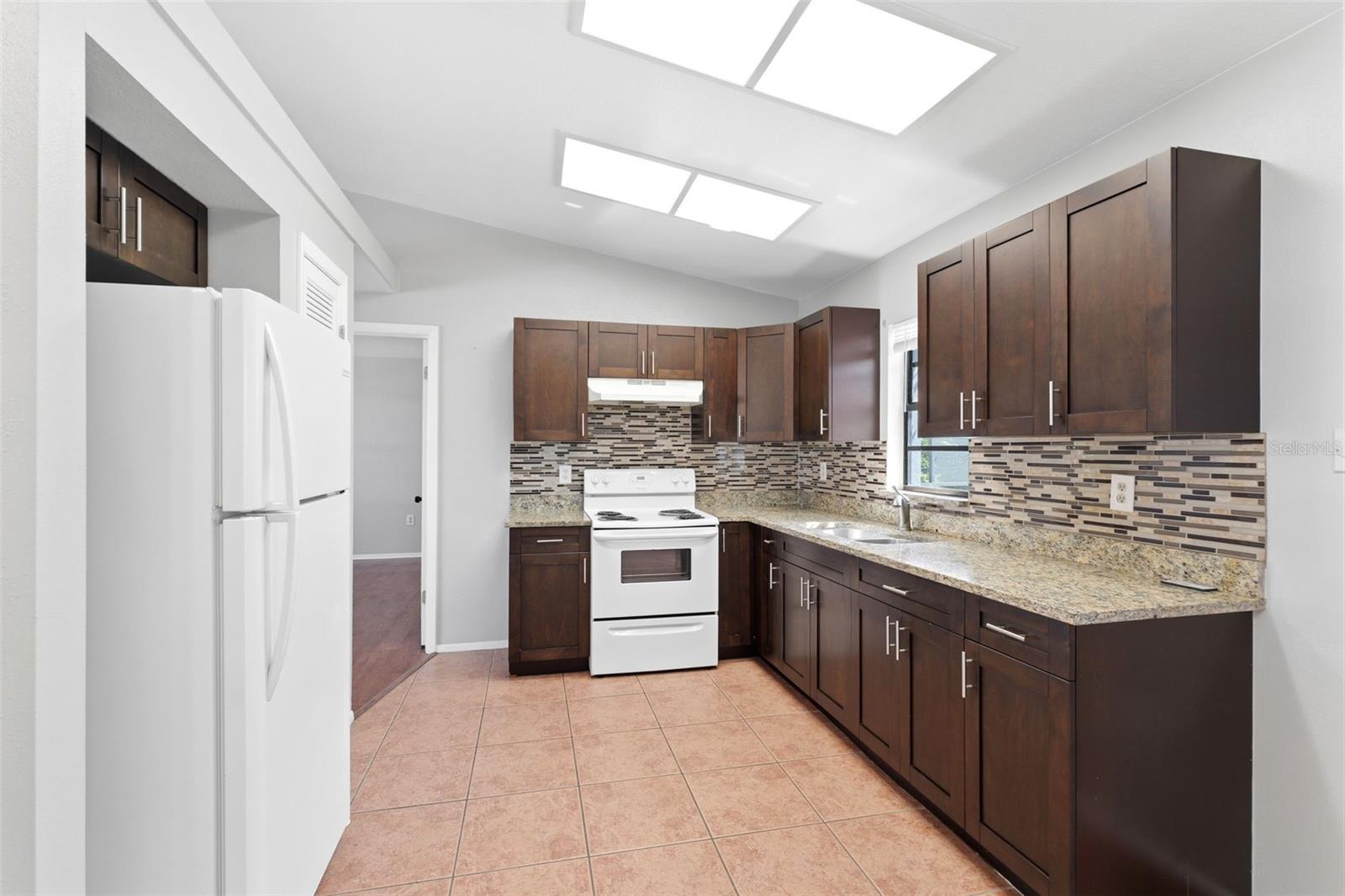 SPRING HILL - Residential