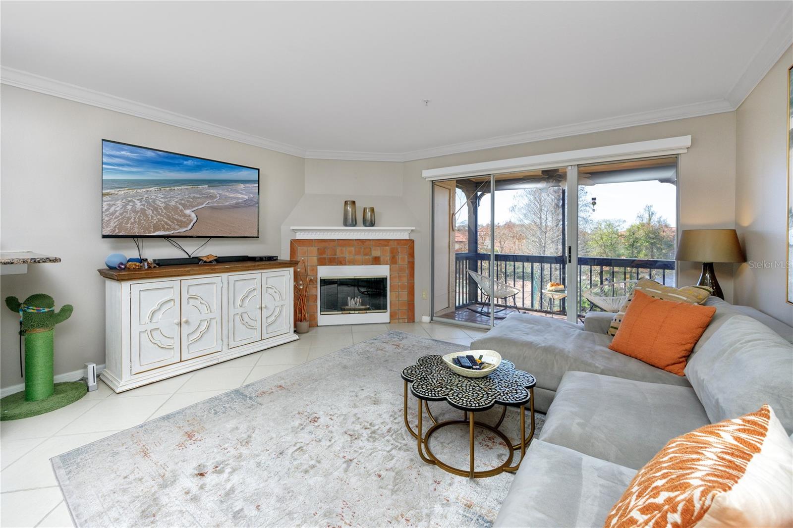 AUDUBON CONDO AT FEATHER SOUND - Residential