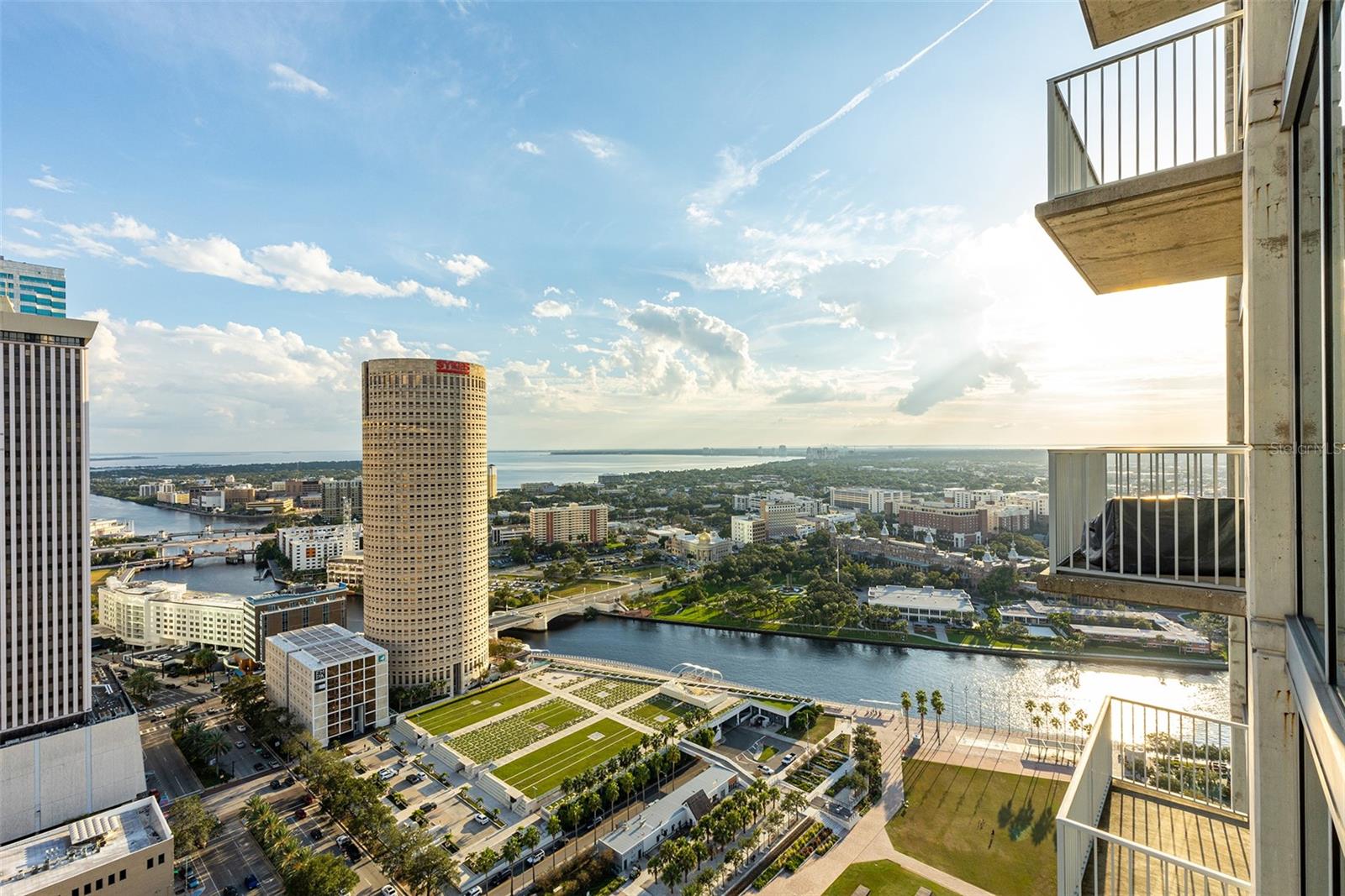 SKYPOINT A CONDO - Residential Lease
