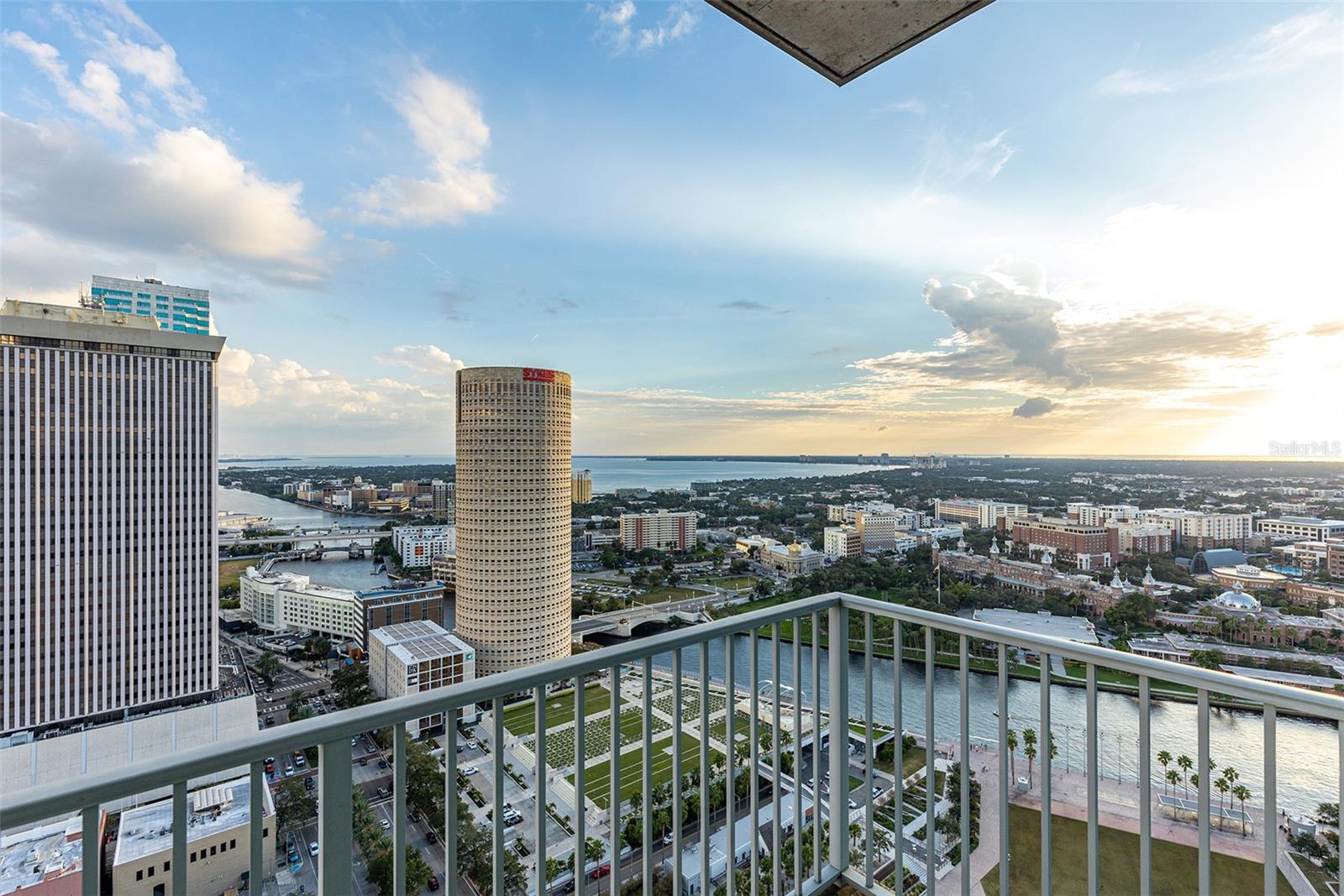 SKYPOINT A CONDO - Residential Lease