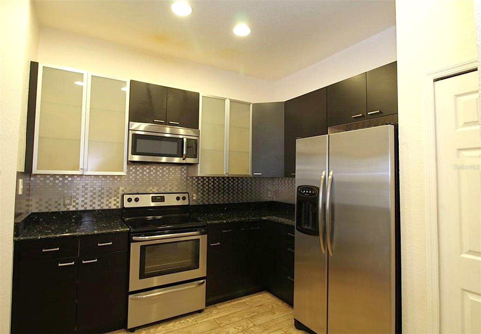 FLORA RIDGE PH 10 CONDO - Residential