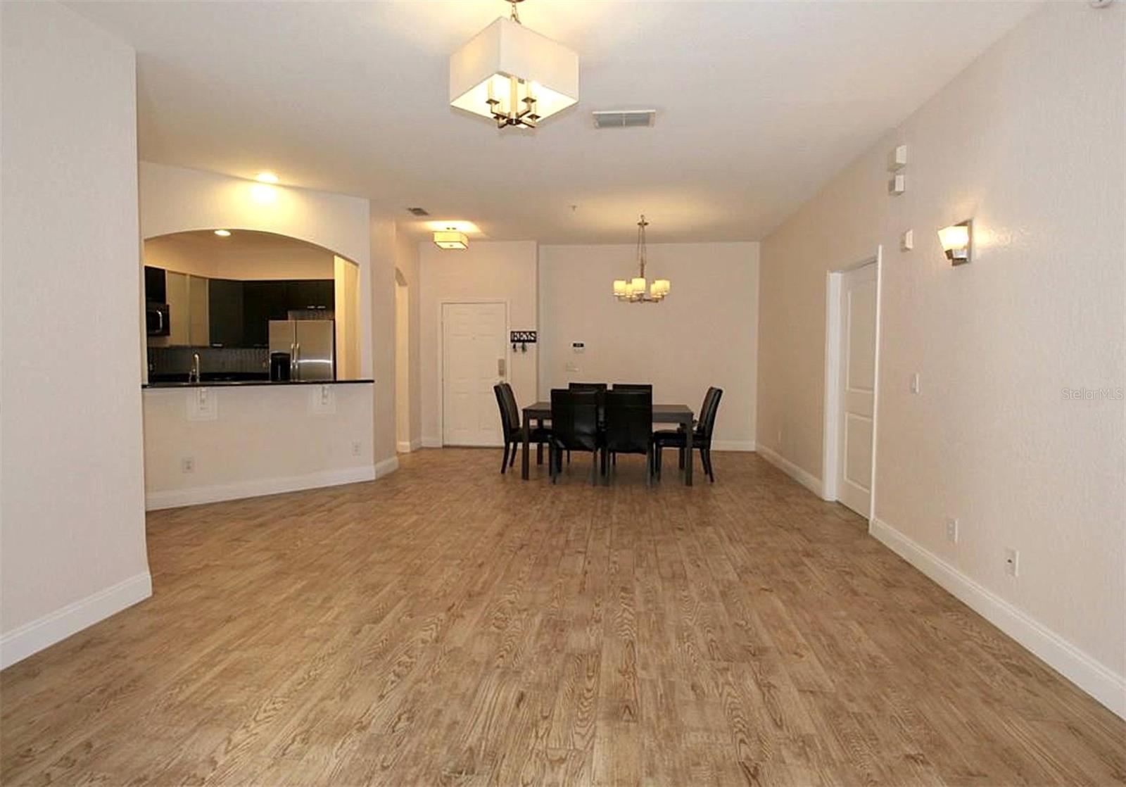 FLORA RIDGE PH 10 CONDO - Residential