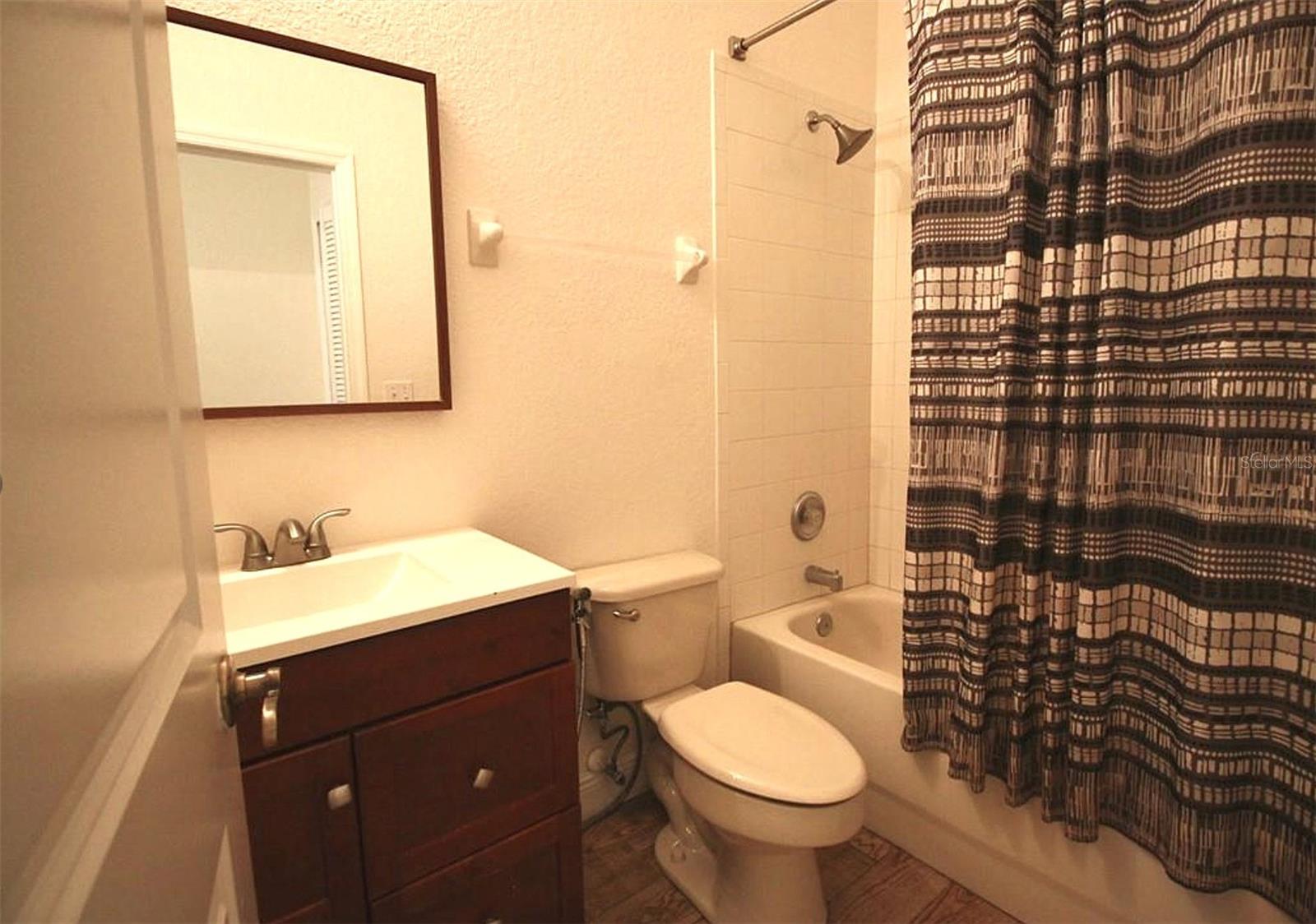 FLORA RIDGE PH 10 CONDO - Residential