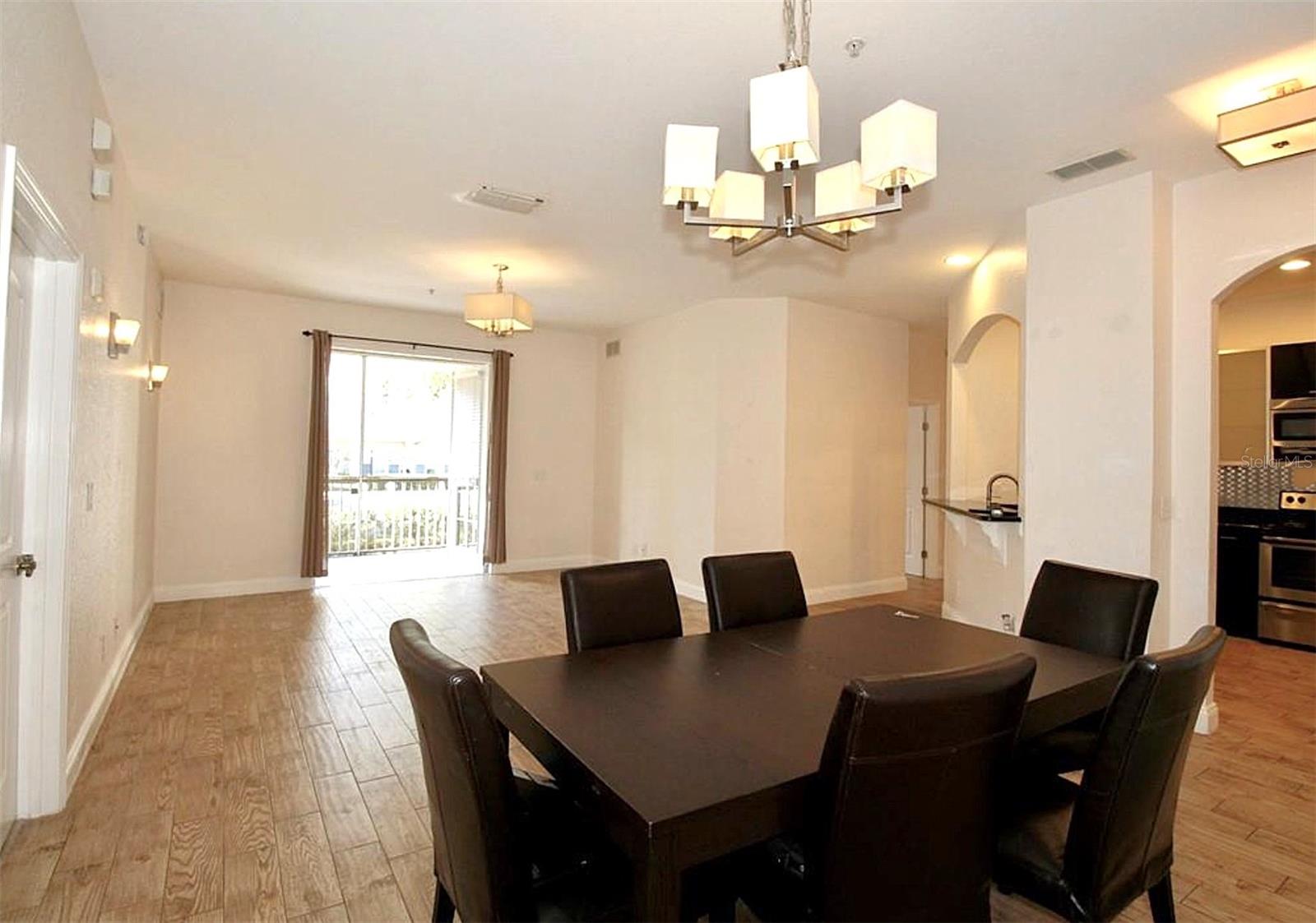 3001 LAUREL PARK LANE 105