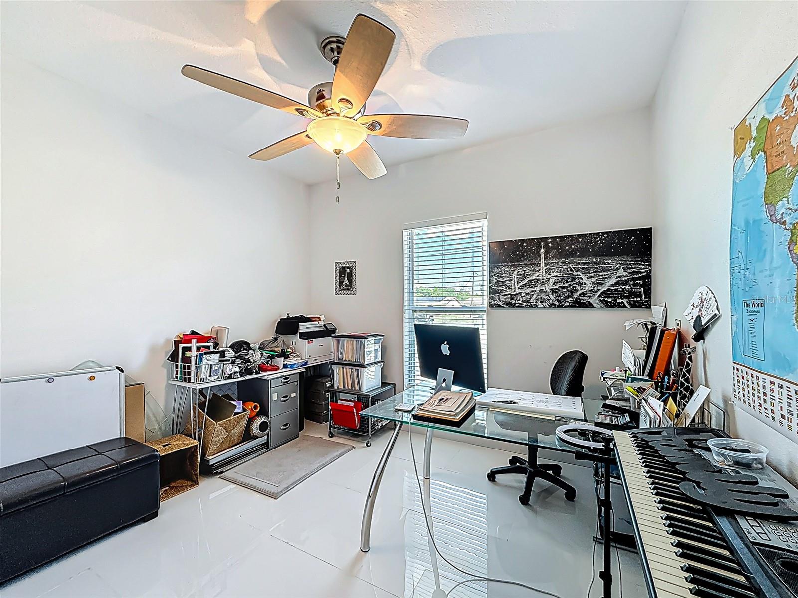 NO SUBDIVISION NAME - Residential