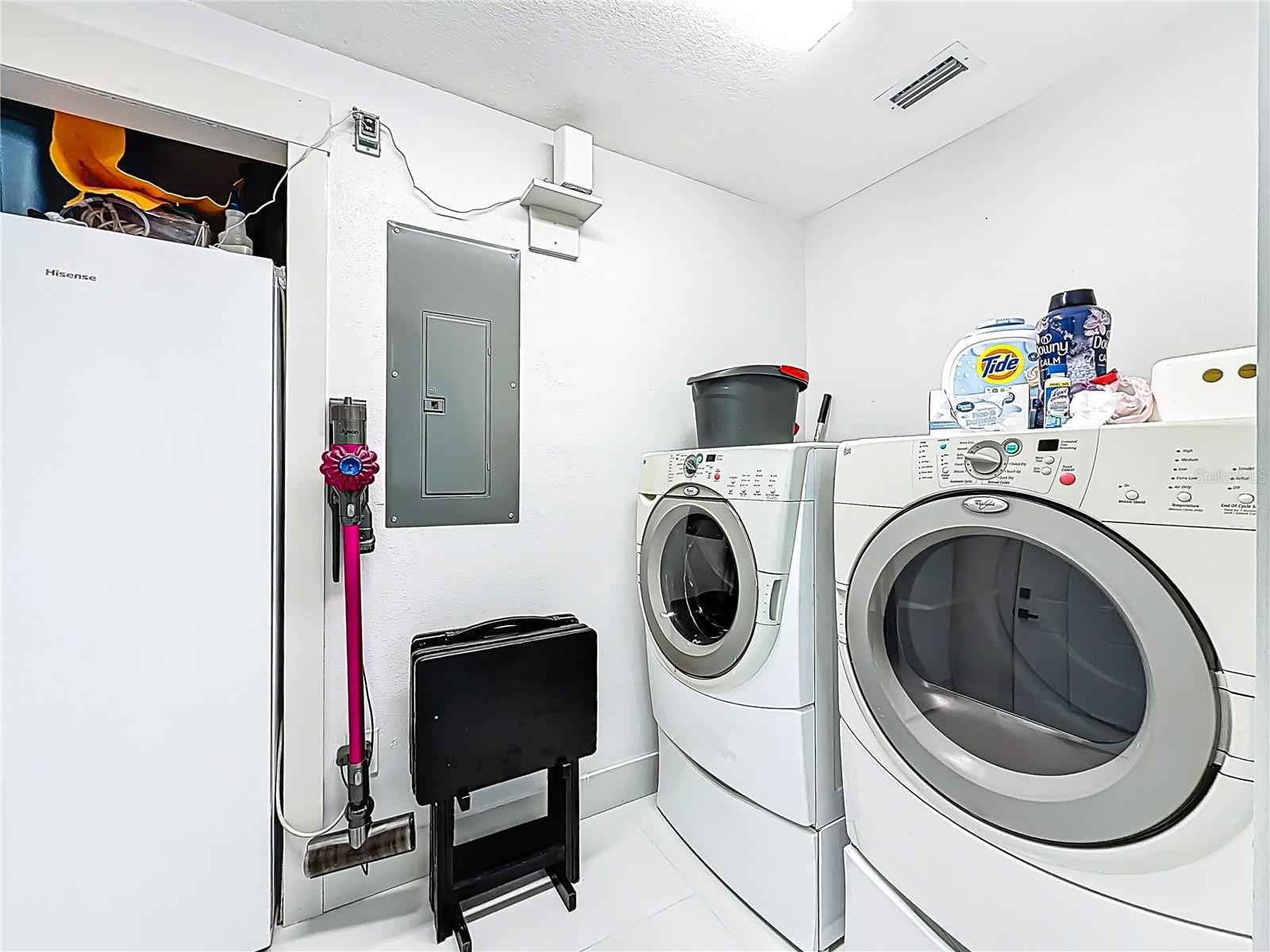 NO SUBDIVISION NAME - Residential