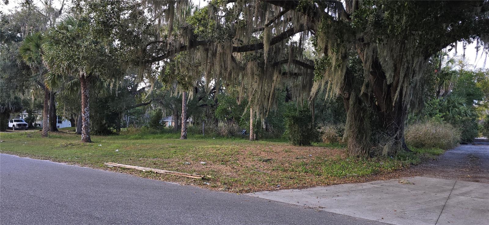 SANFORD TOWN OF - Land