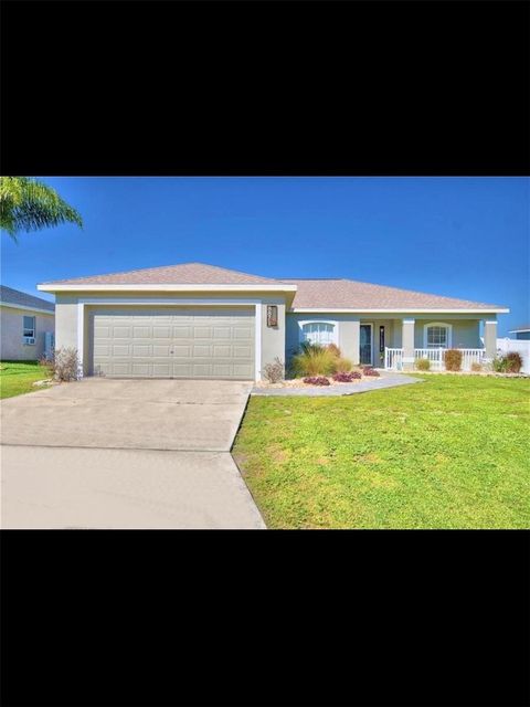 Photo of 8871 Pebblebrooke Drive, Lakeland, FL 33810 (MLS # TB8508705)