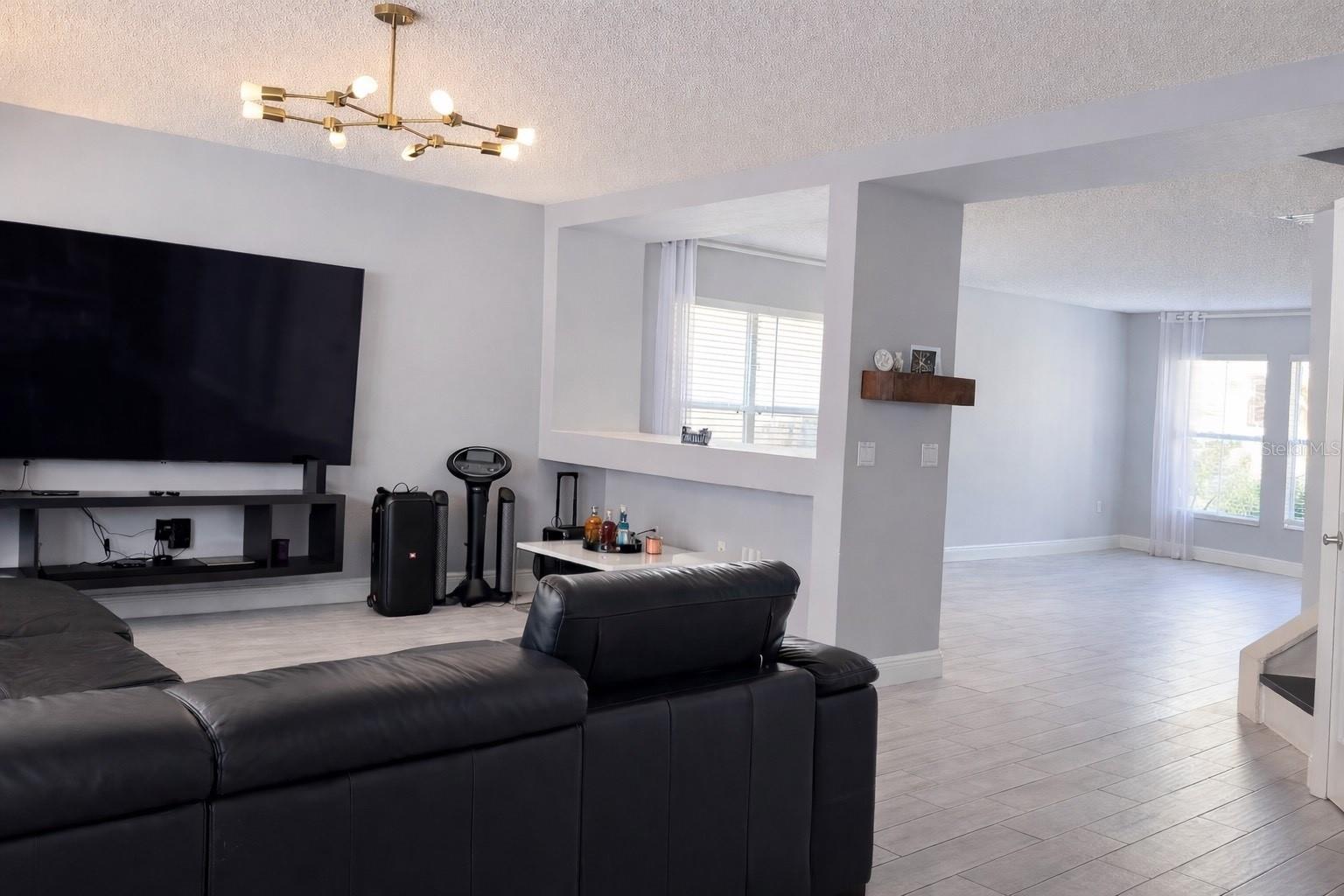 EAGLE POINT - Residential