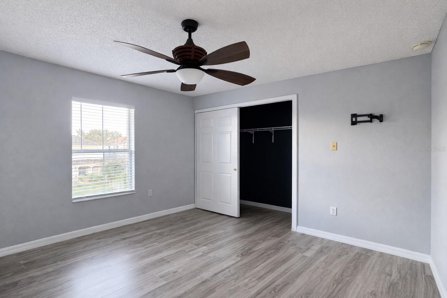 EAGLE POINT - Residential