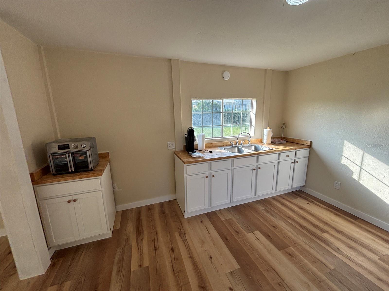 WOODS & LAKES - Residential