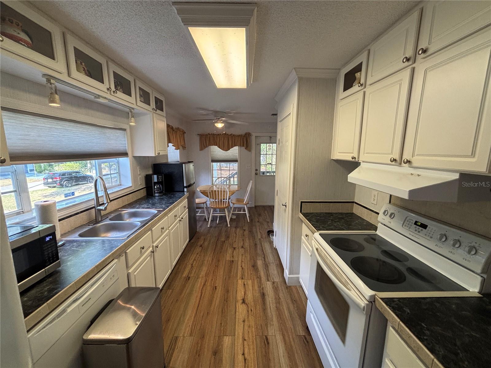 WOODS & LAKES - Residential