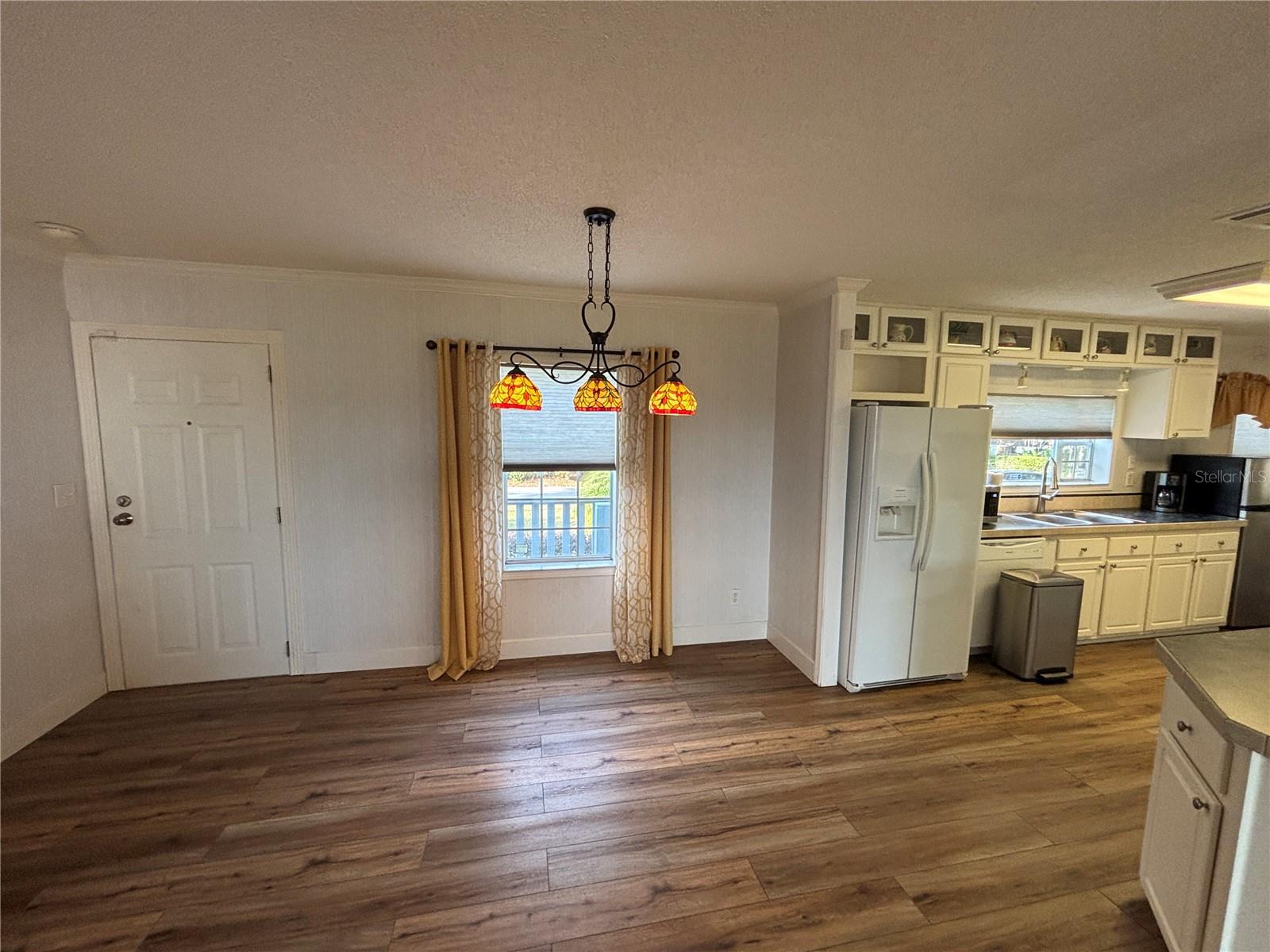 WOODS & LAKES - Residential