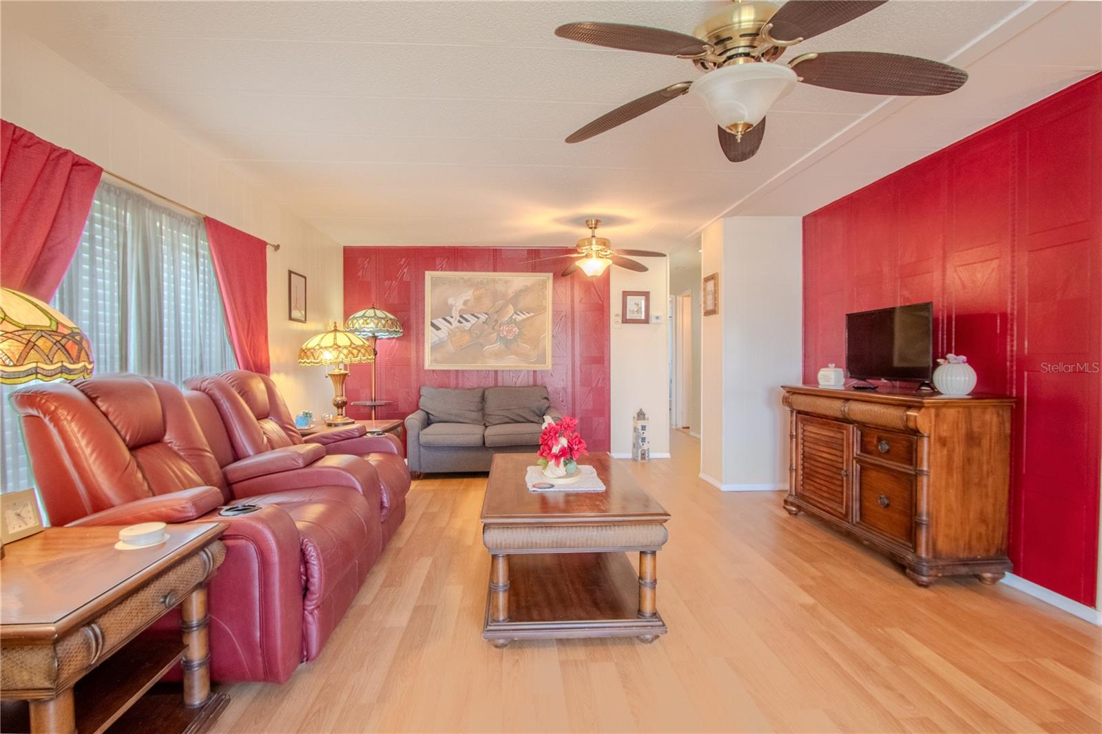 DORA PINES SUB - Residential