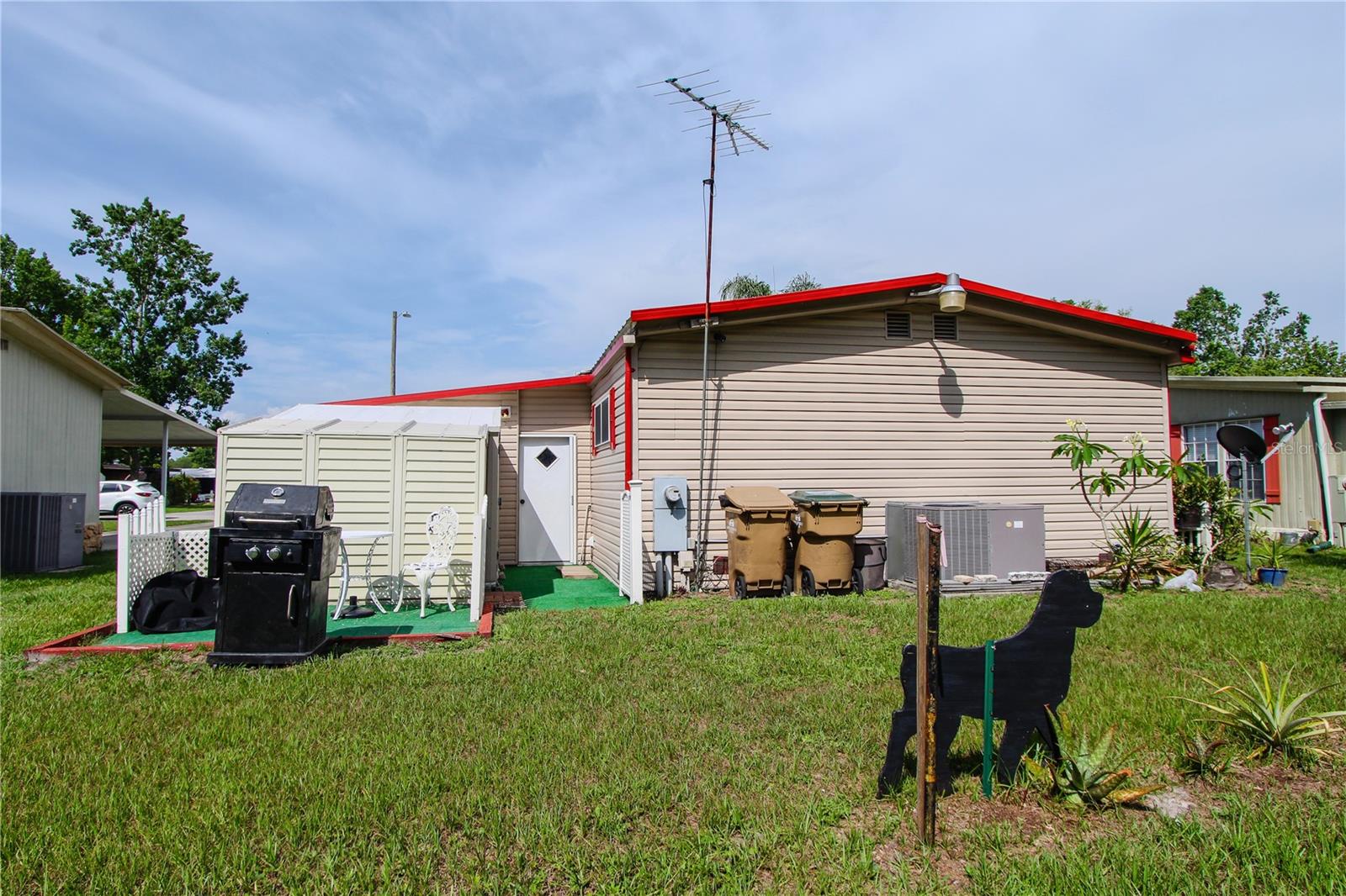 DORA PINES SUB - Residential