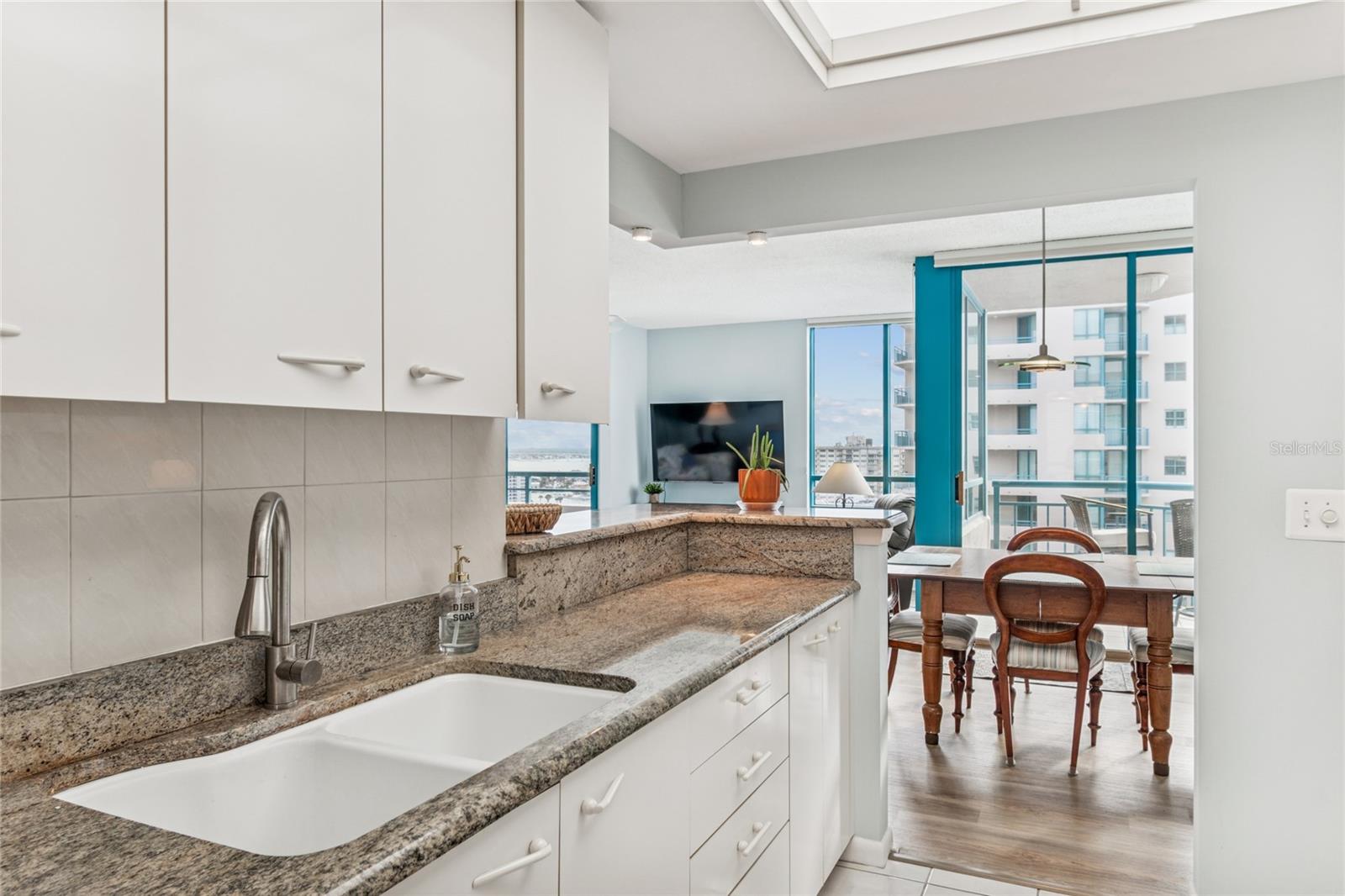 ULTIMAR ONE CONDO - Residential Lease