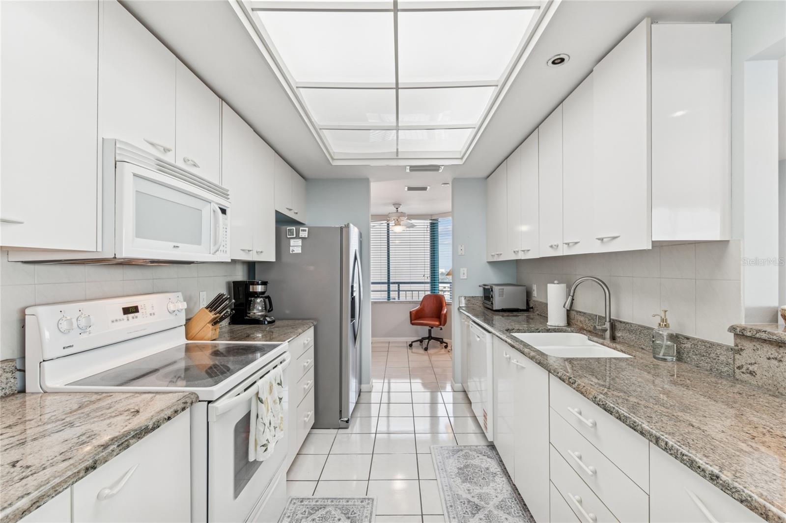 ULTIMAR ONE CONDO - Residential Lease