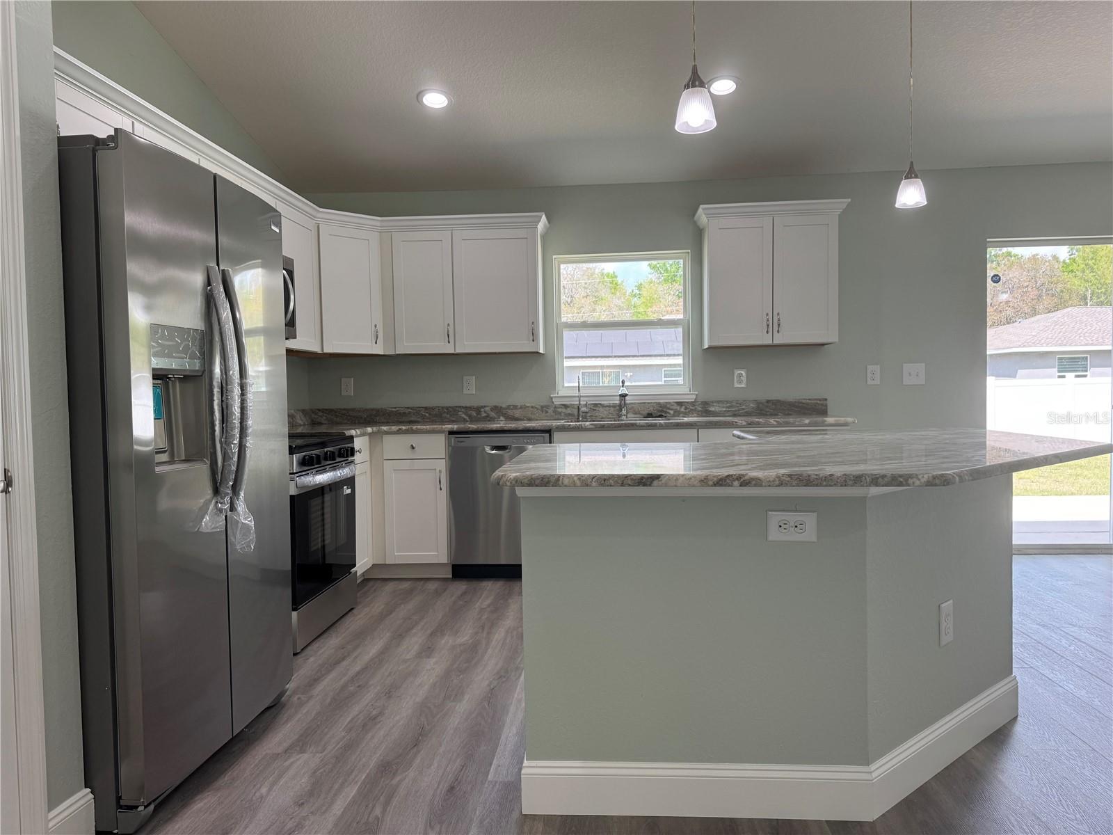 ROLLING RANCH ESTATE - Residential