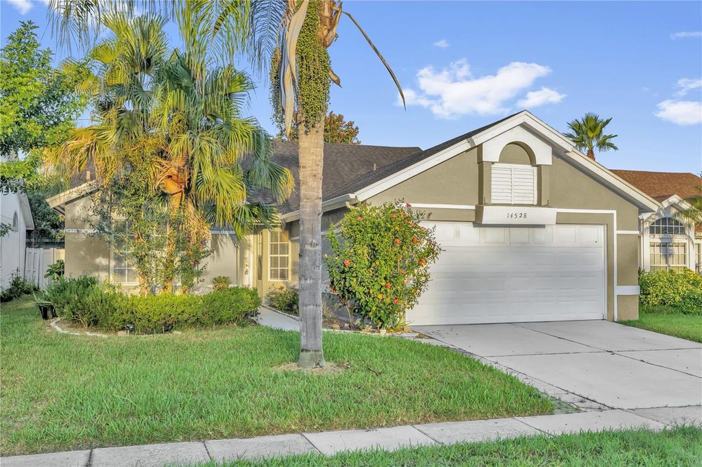 Photo of 14528 Redmeadow Court, Orlando, FL 32837 (MLS # S5143504)