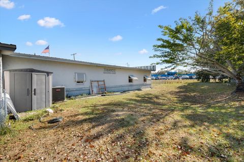 Tiny photo for 609 N Old Wire Road, Wildwood, FL 34785 (MLS # G5104682)