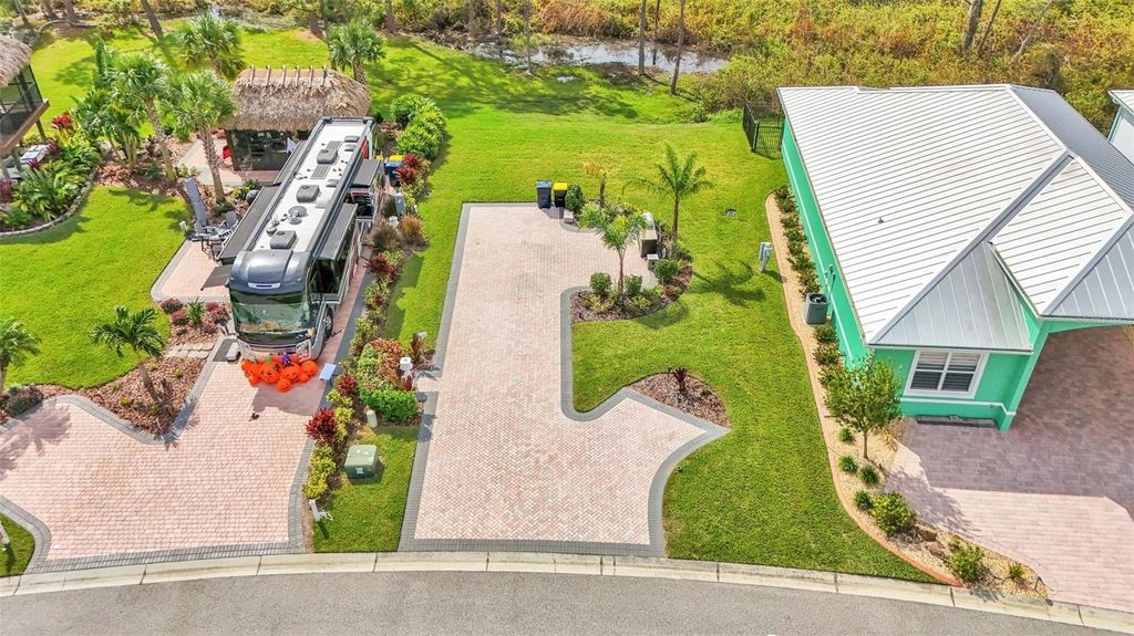 Photo of 3240 Fish Hawk Drive, Polk City, FL 33868 (MLS # L4953313)