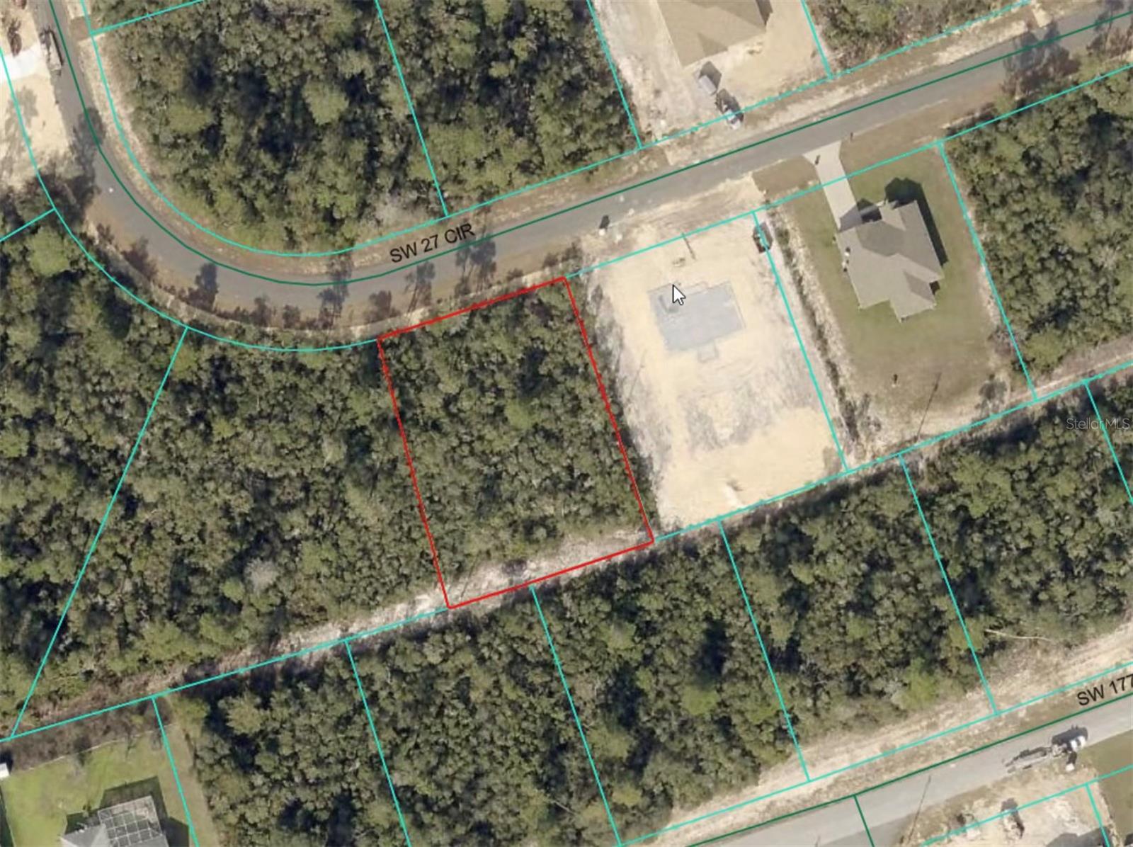 Discover this 0.34-acre vacant parcel nestled just off Marion Oaks Boulevard in the well-established Marion Oaks subdivision—within close proximity to CR-484 and I-75. Featuring paved road access, nearby utilities, this site is move-in ready for development. Positioned in a growing and dynamic community filled with amenities like parks, schools, and recreation centers, it’s both a smart investment and a canvas for your vision!