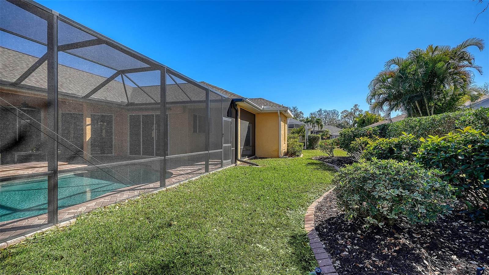 MAGNOLIA POND - Residential