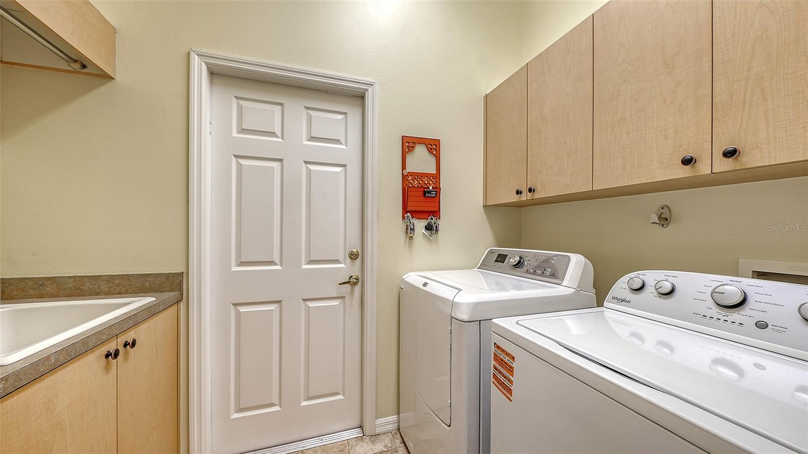 MAGNOLIA POND - Residential