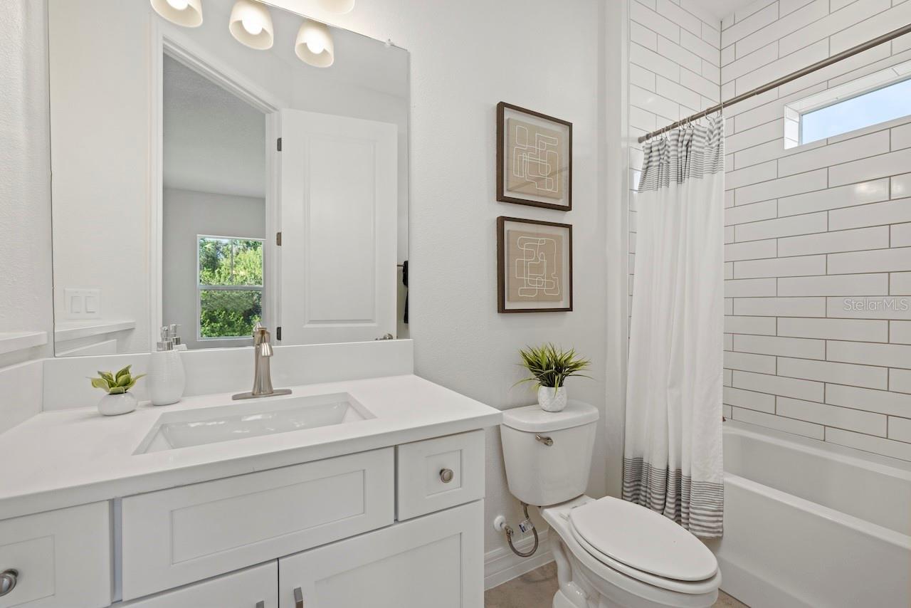 PORT CHARLOTTE SUB 12 - Residential Lease