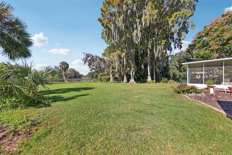 Tiny photo for 1105 S 9th Street, Leesburg, FL 34748 (MLS # G5104223)