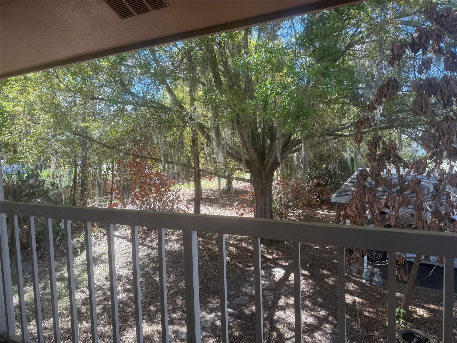 COUNTRY LAKE CONDO PH 01 - Residential