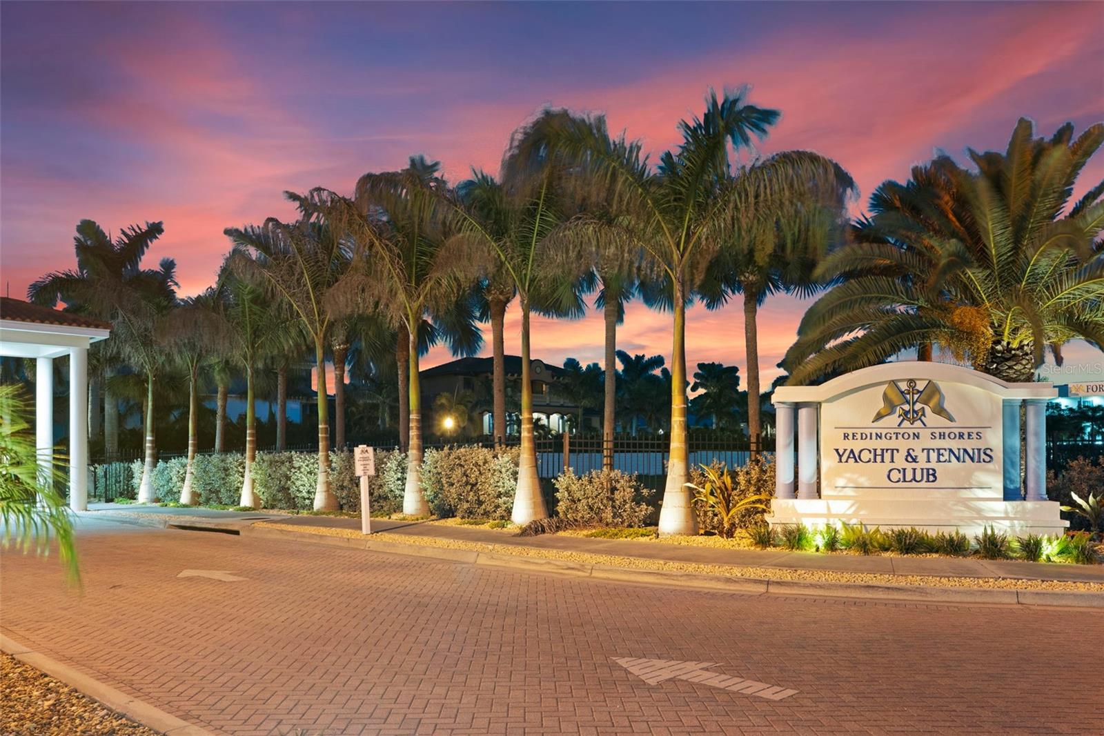 17717 GULF BOULEVARD 604