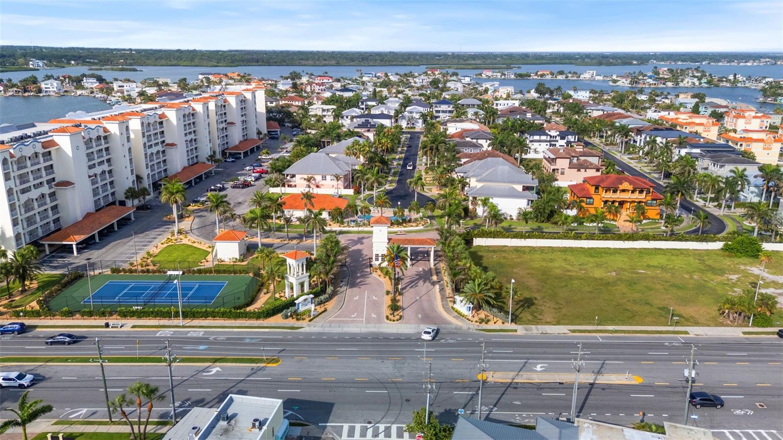 17717 GULF BOULEVARD 604