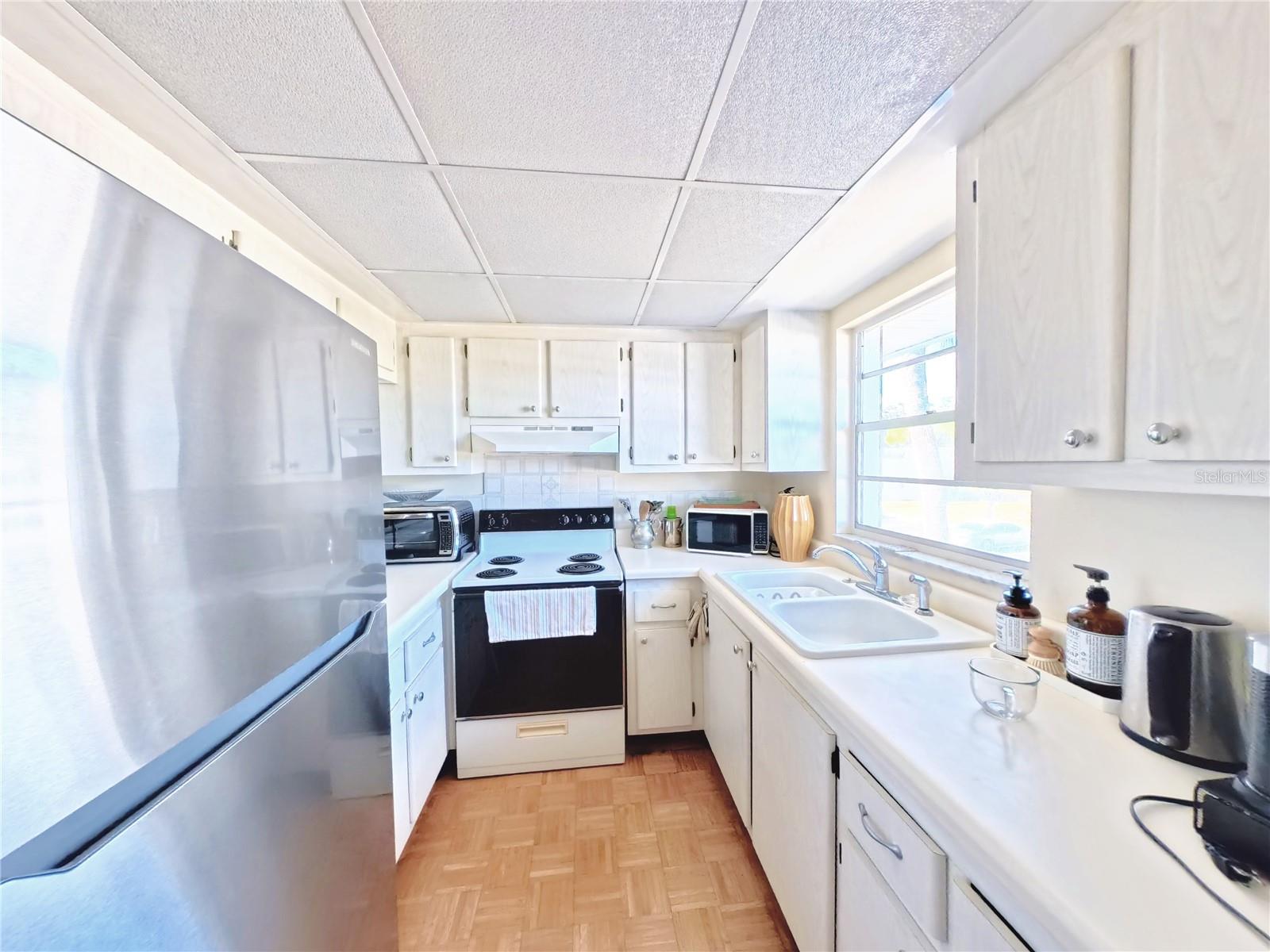 BURGUNDY UNIT ONE - Residential Lease