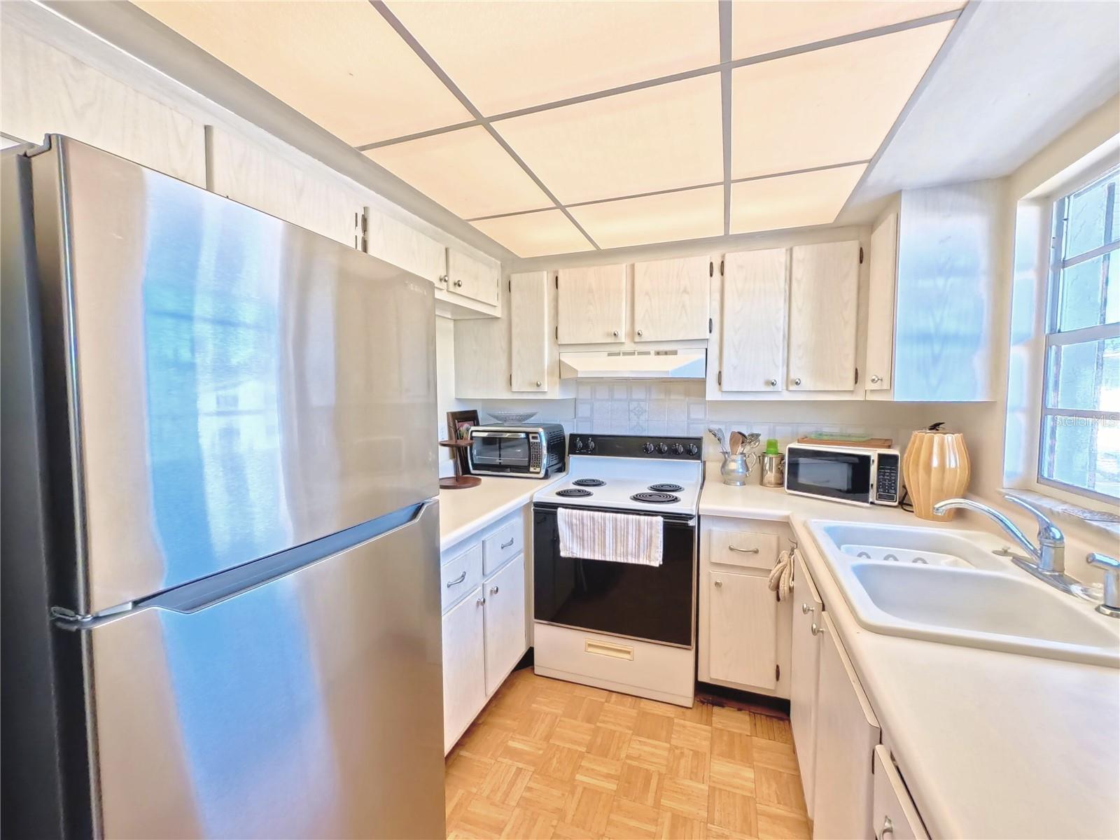 BURGUNDY UNIT ONE - Residential Lease