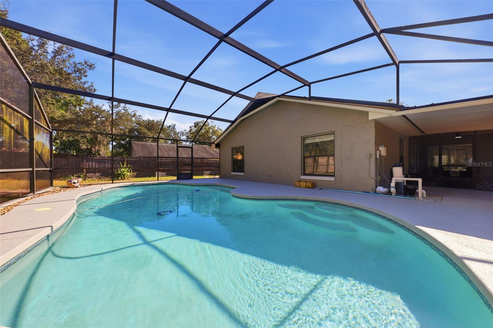 SUNRISE UNIT TWO C - Residential