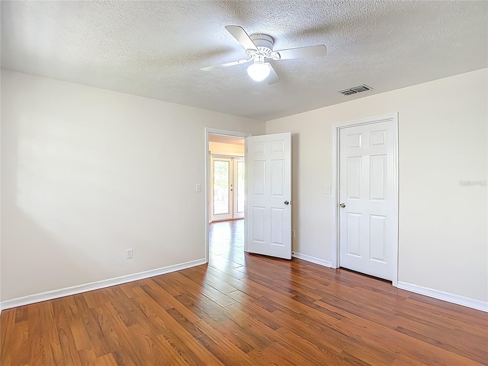 CEDAR GROVE - Residential